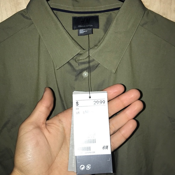 H&M Button Up - Picture 2 of 3